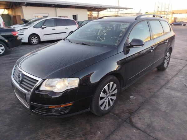 FARO DERECHO VOLKSWAGEN PASSAT VARIANT (3C5) - Imagen 3