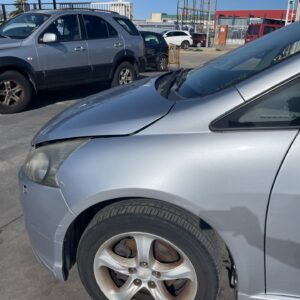 ALETA DELANTERA IZQUIERDA MITSUBISHI GRANDIS (NA0W)