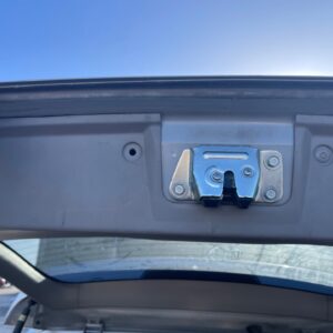 CERRADURA MALETERO / PORTON MITSUBISHI GRANDIS (NA0W)