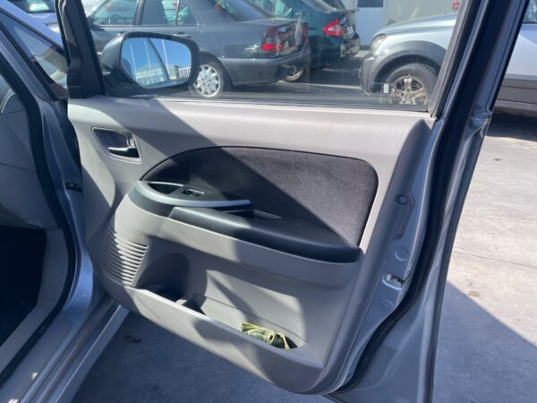 ELEVALUNAS DELANTERO IZQUIERDO MITSUBISHI GRANDIS (NA0W)