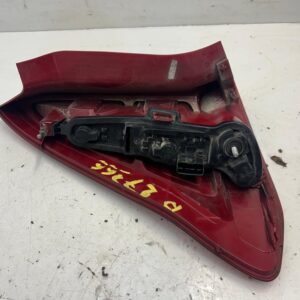 PILOTO TRASERO DERECHO