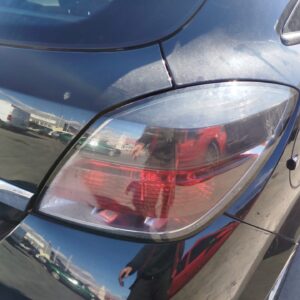 PILOTO TRASERO DERECHO OPEL ASTRA H GTC