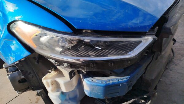 FARO DERECHO FORD