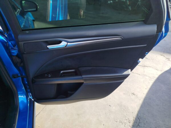 ELEVALUNAS TRASERO DERECHO FORD