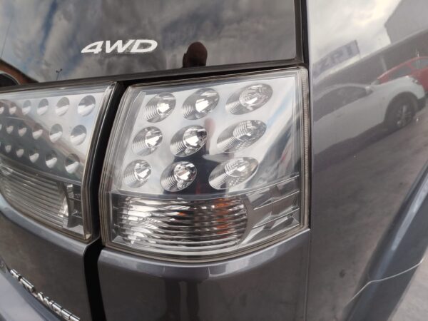 PILOTO TRASERO DERECHO MITSUBISHI OUTLANDER (CW0)