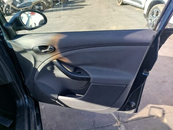 ELEVALUNAS DELANTERO DERECHO SEAT TOLEDO (5P2)