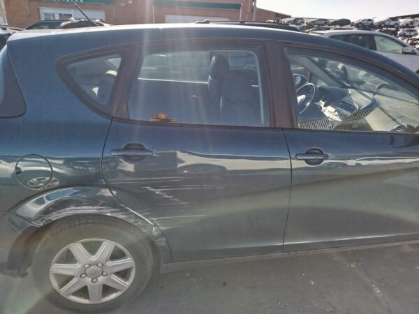 PUERTA TRASERA DERECHA SEAT TOLEDO (5P2)