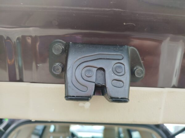 CERRADURA MALETERO / PORTON HYUNDAI SANTA FE (CM)