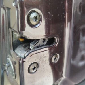 CERRADURA PUERTA TRASERA DERECHA HYUNDAI SANTA FE (CM)