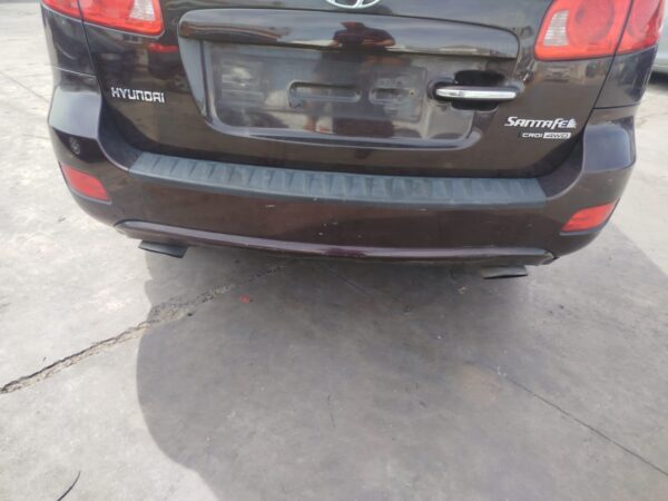 PARAGOLPES TRASERO HYUNDAI SANTA FE (CM)