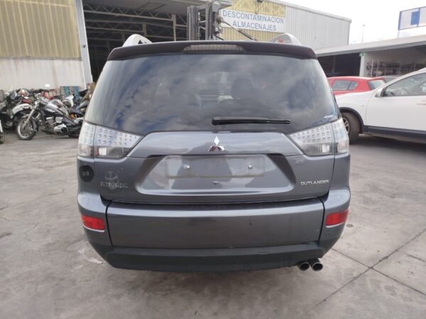 PILOTO TRASERO IZQUIERDO MITSUBISHI OUTLANDER (CW0) - Imagen 5