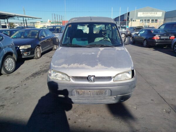 FARO IZQUIERDO PEUGEOT PARTNER (S1)(07.1996) - Imagen 2