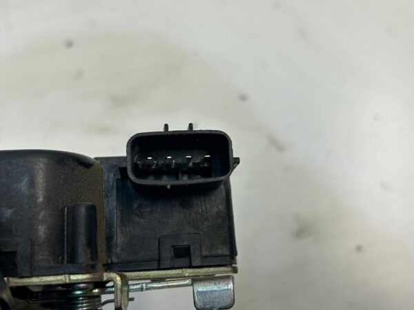 CERRADURA MALETERO / PORTON HYUNDAI I30 (FD)