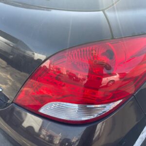PILOTO TRASERO DERECHO PEUGEOT 207