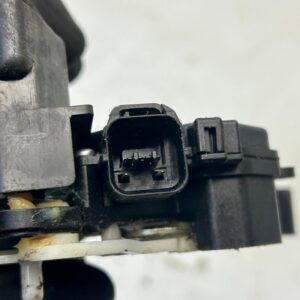 CERRADURA PUERTA TRASERA DERECHA MITSUBISHI OUTLANDER (CW0)
