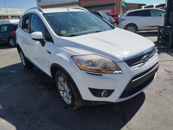 FARO DERECHO FORD KUGA (CBV)