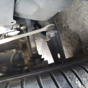 TRANSMISION DELANTERA DERECHA TOYOTA YARIS (KSP1/NLP1/NSP1)