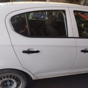 PUERTA TRASERA DERECHA OPEL CORSA E