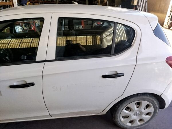 PUERTA TRASERA IZQUIERDA OPEL CORSA E