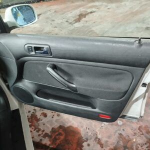 ELEVALUNAS DELANTERO DERECHO VOLKSWAGEN GOLF IV BERLINA (1J1)(10.1997)