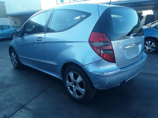 VOLANTE MERCEDES-BENZ CLASE A (BM 169) - Imagen 5
