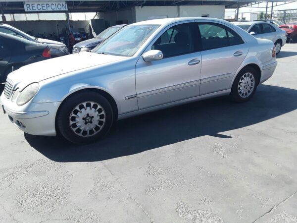 WARNING MERCEDES-BENZ CLASE E (BM 211) BERLINA - Imagen 2