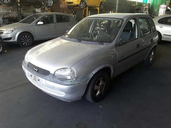 CAJA RELES / FUSIBLES OPEL CORSA B - Imagen 3