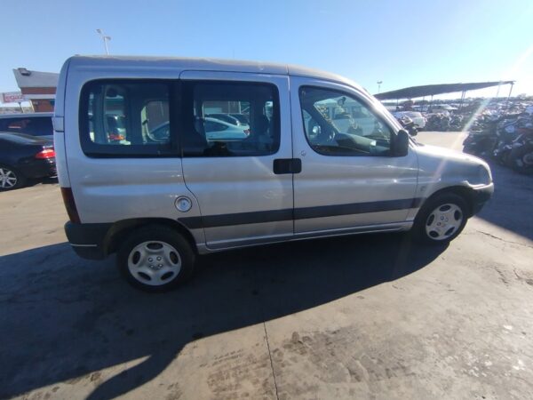 CONDENSADOR / RADIADOR  AIRE ACONDICIONADO PEUGEOT PARTNER (S1)(07.1996) - Imagen 5