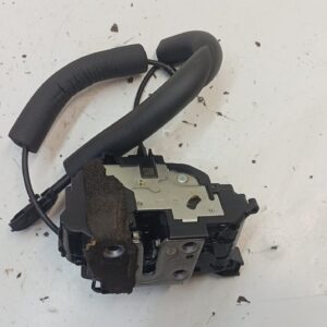 CERRADURA PUERTA TRASERA IZQUIERDA RENAULT LAGUNA III BERLINA