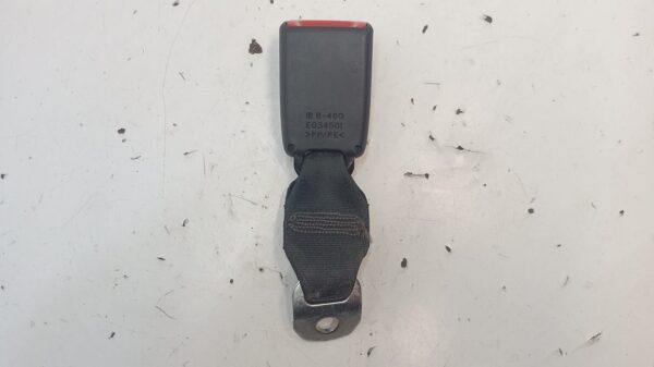 ENGANCHE CINTURON DELANTERO DERECHO TOYOTA AYGO (KGB/WNB)