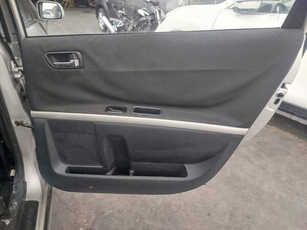 ELEVALUNAS TRASERO DERECHO TOYOTA COROLLA VERSO (R1)
