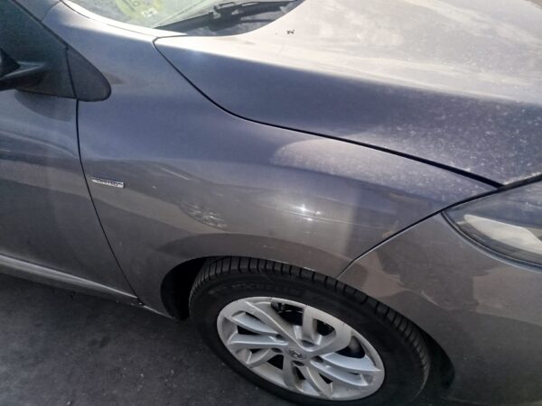 ALETA DELANTERA DERECHA RENAULT MEGANE III BERLINA 5P