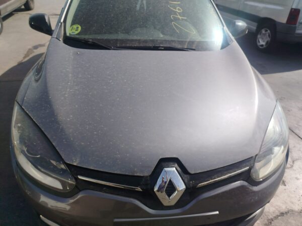 CAPO RENAULT MEGANE III BERLINA 5P