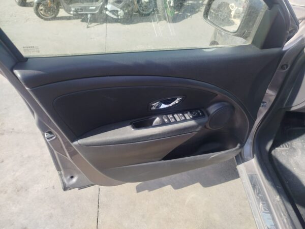 ELEVALUNAS DELANTERO IZQUIERDO RENAULT MEGANE III BERLINA 5P