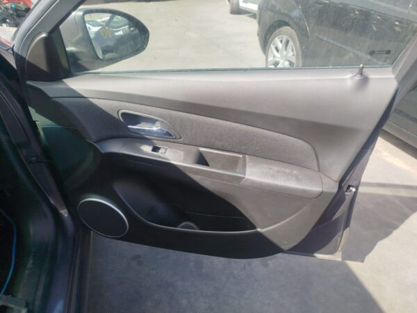 ELEVALUNAS DELANTERO DERECHO CHEVROLET CRUZE