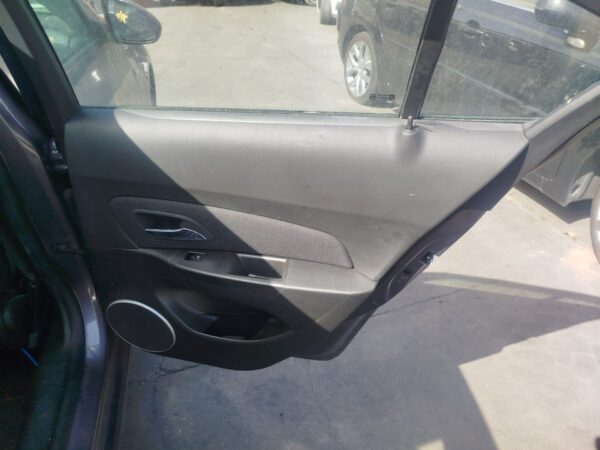 ELEVALUNAS TRASERO DERECHO CHEVROLET CRUZE