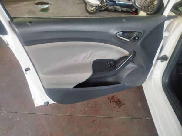 ELEVALUNAS DELANTERO IZQUIERDO SEAT IBIZA BERLINA (6J5)