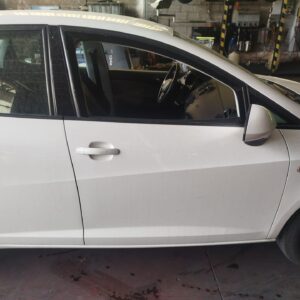 PUERTA DELANTERA DERECHA SEAT IBIZA BERLINA (6J5)