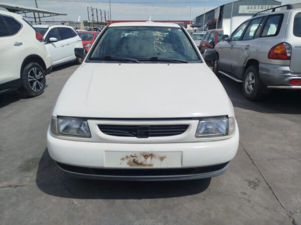 PARAGOLPES TRASERO SEAT IBIZA (6K1) - Imagen 3