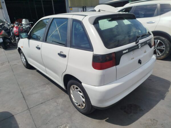 PARAGOLPES TRASERO SEAT IBIZA (6K1) - Imagen 4