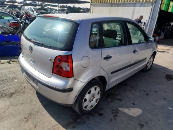 FARO DERECHO VOLKSWAGEN POLO IV (9N1) - Imagen 3