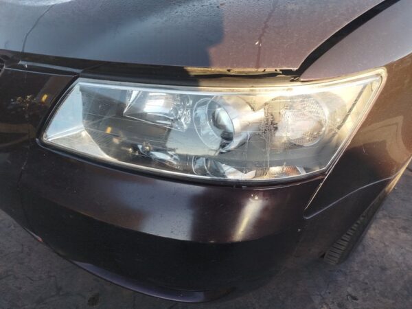 FARO IZQUIERDO HYUNDAI SONATA (NF)