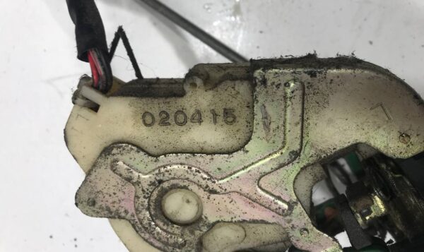 CERRADURA PUERTA DELANTERA IZQUIERDA KIA SORENTO (BL)