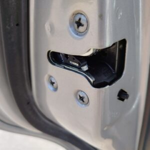 CERRADURA PUERTA TRASERA IZQUIERDA NISSAN MICRA (K12E)