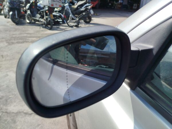 RETROVISOR IZQUIERDO NISSAN MICRA (K12E)