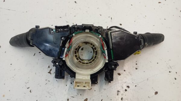MANDO MULTIFUNCION NISSAN MICRA (K12E)