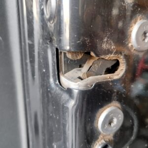 CERRADURA PUERTA DELANTERA DERECHA CITROEN C4 BERLINA