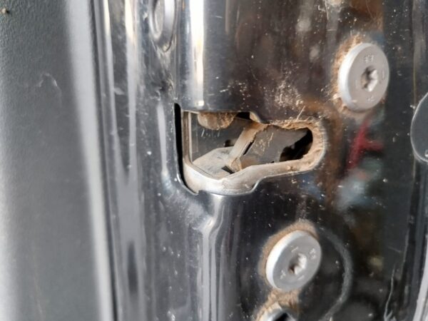 CERRADURA PUERTA DELANTERA DERECHA CITROEN C4 BERLINA