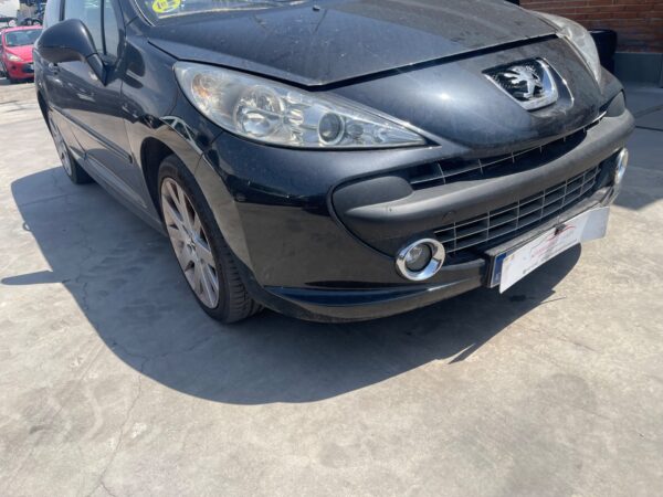 PARAGOLPES DELANTERO PEUGEOT 207