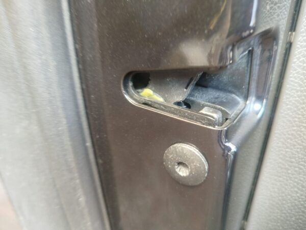CERRADURA PUERTA DELANTERA IZQUIERDA VOLKSWAGEN GOLF V (1K1)(10.2003)